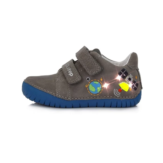 D.D.Step Fiú LED light Zárt cipő